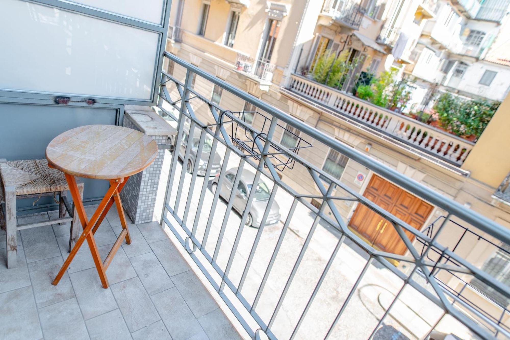 Appartement Bright And Flat - Metro & Station Nearby